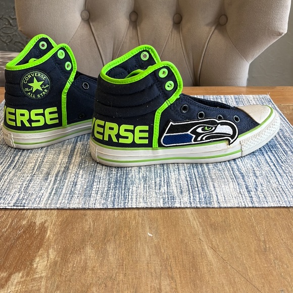 Converse all⭐️star high tops blue and green with Seahawks patch appliqué - Picture 4 of 6